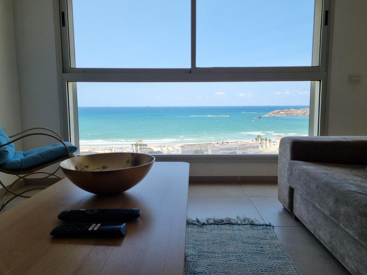 Beachfront Gallery アッコ エクステリア 写真