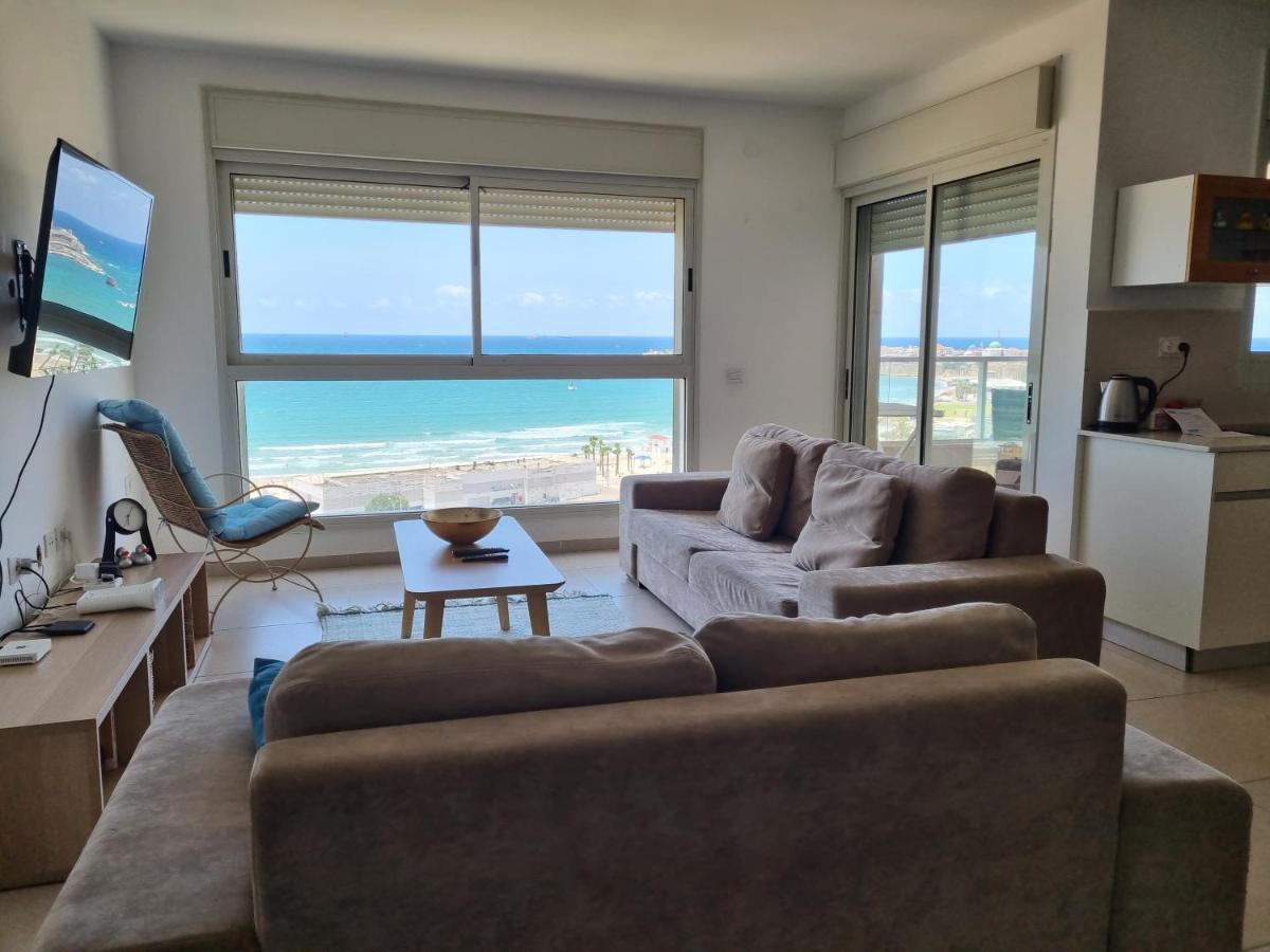 Beachfront Gallery アッコ エクステリア 写真