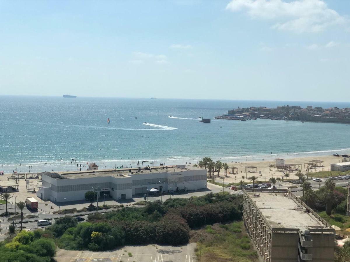 Beachfront Gallery アッコ エクステリア 写真